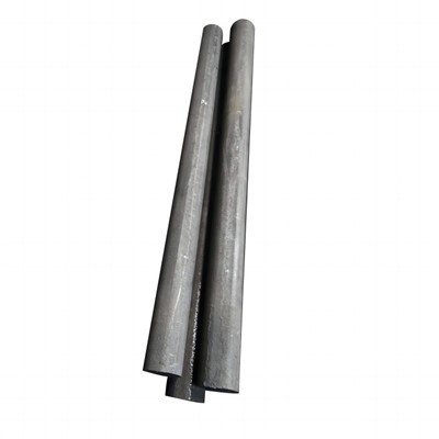 Tige de graphite dans la batterie