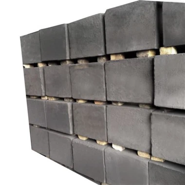 Matériau en graphite extrudé à grain moyen